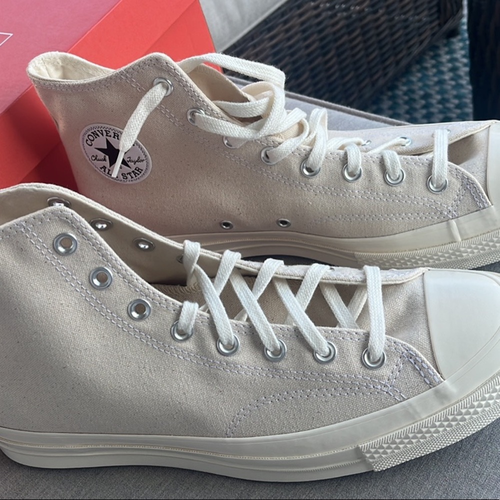 Mens high top Converse - Brand new size 12